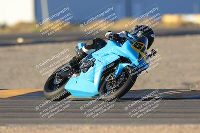 media/Nov-19-2023-CVMA (Sun) [[1f3d1b7ccb]]/Race 17 Amateur Supersport Middleweight/